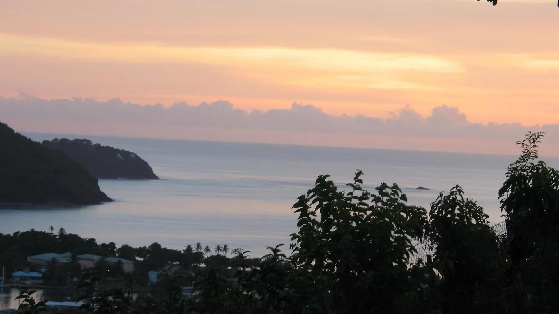 Italian Guesthouse Gros Islet 3*,  Sainte-Lucie