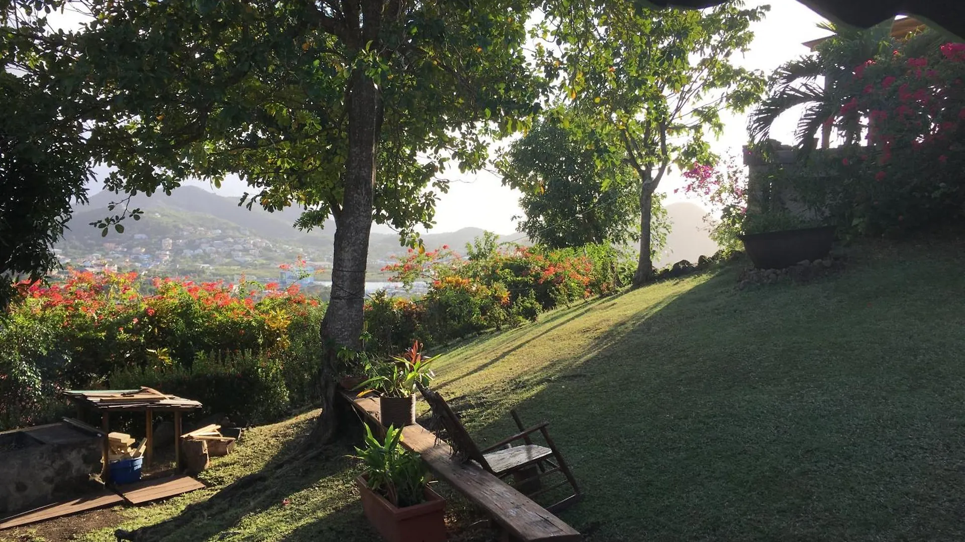 Italian Guesthouse Gros Islet 3*,