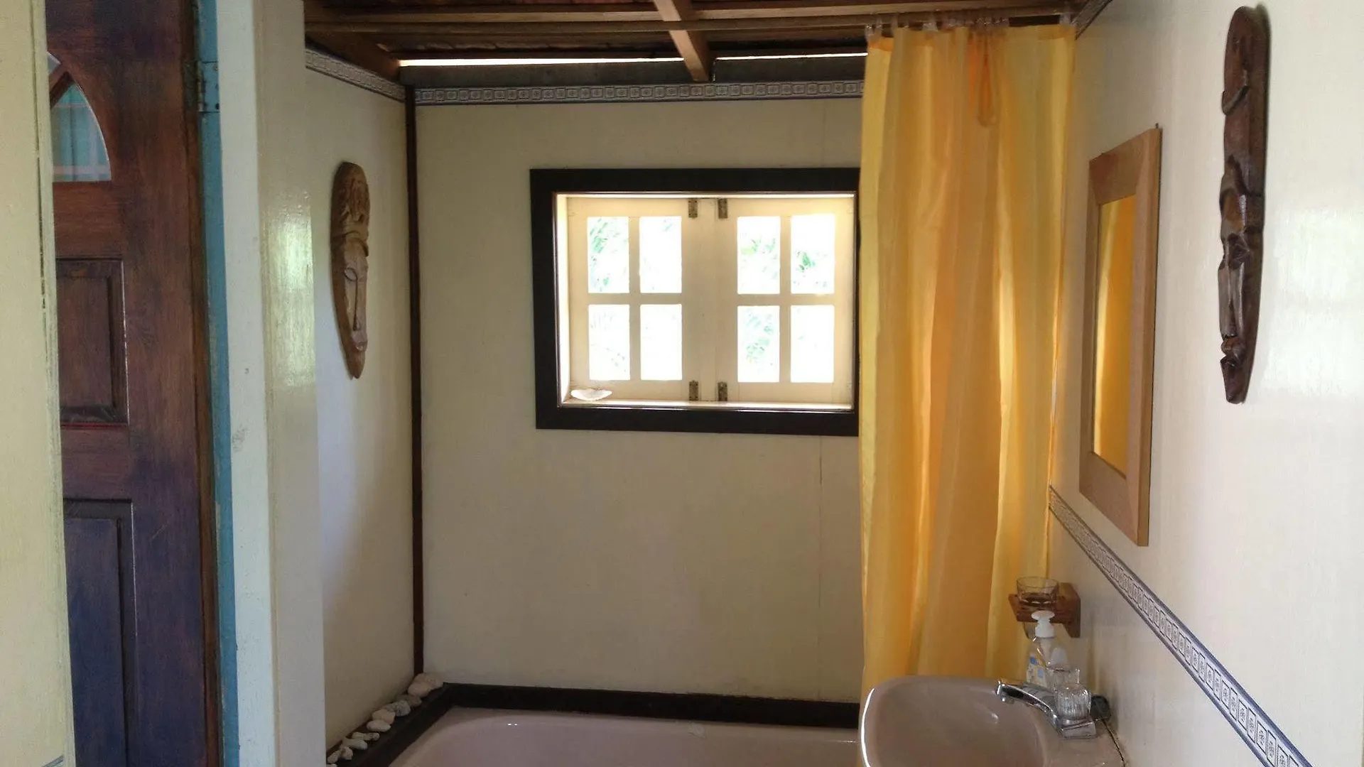 Italian Guesthouse Gros Islet Appart hôtel
